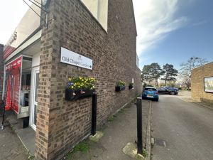 Access Entrance- click for photo gallery